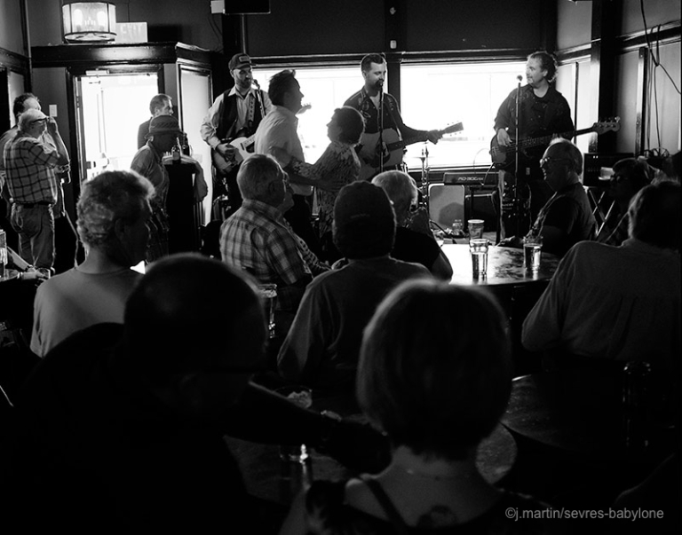 Big Tobacco and the Pickers band at the Richmond Tavern London photo ©j.martin/sevres-babylone